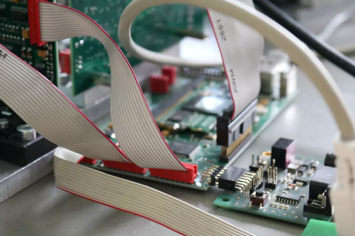 Vom Leiterplatten-Layout bis zur Elektronikfertigung Leiterplattenfertigung Chiemgau, Traunstein und Rosenheim